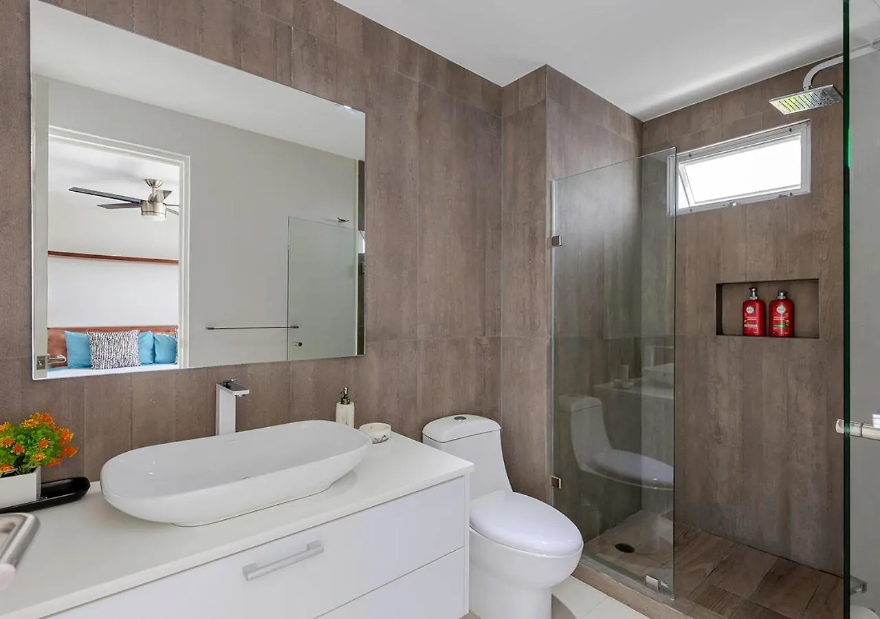 Excepcional 2Br Condo Rooftop Pool, Steps To 5Th Dk Playa del Carmen Apartment