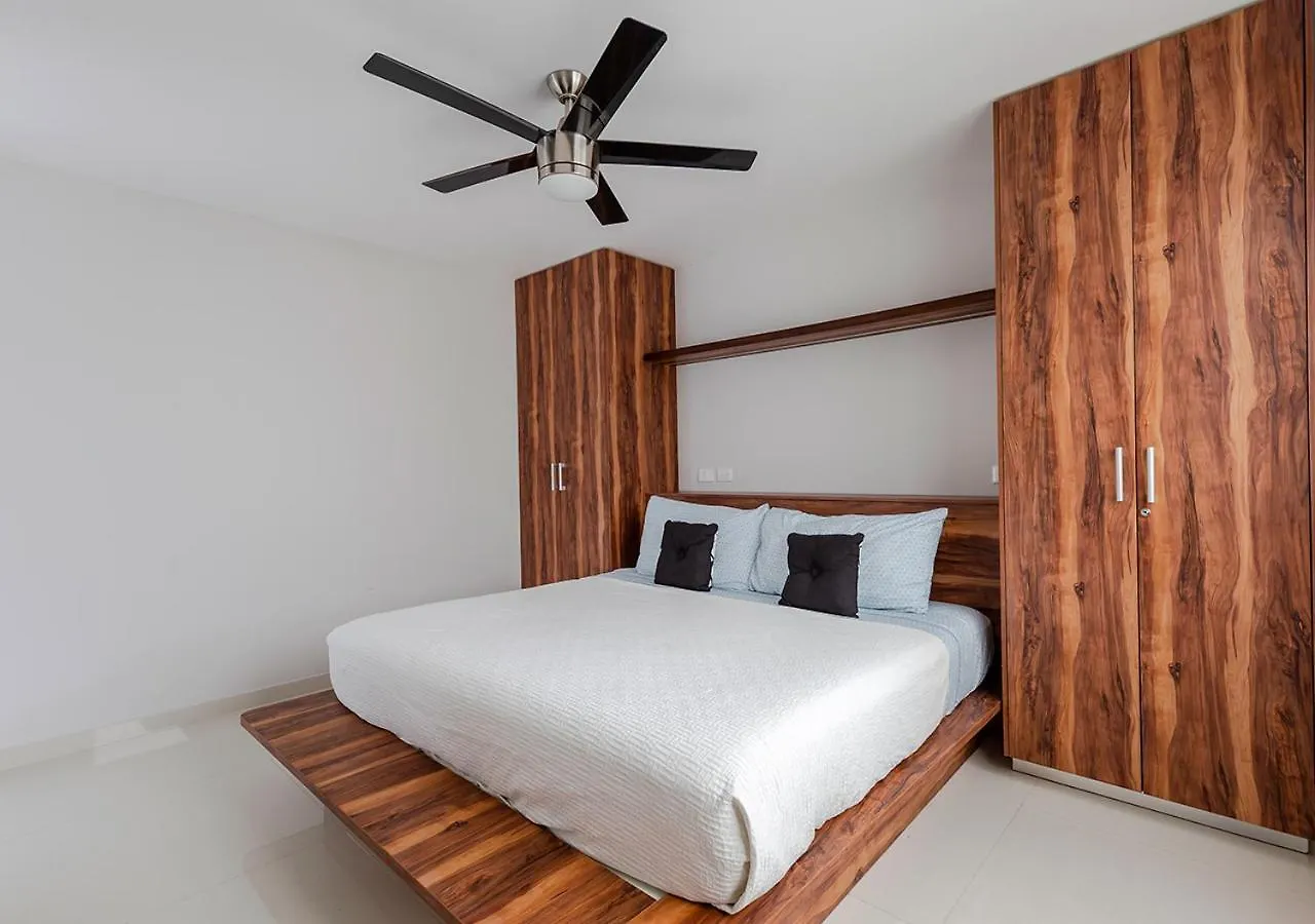 Excepcional 2Br Condo Rooftop Pool, Steps To 5Th Dk Playa del Carmen Mexico